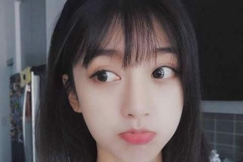 Ů