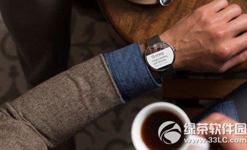 moto 360iwatchĂmoto360iwatchuy1
